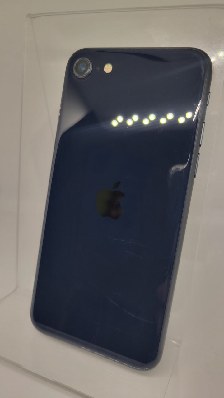 Apple iPhone SE 3 (2022) 64GB Midnight