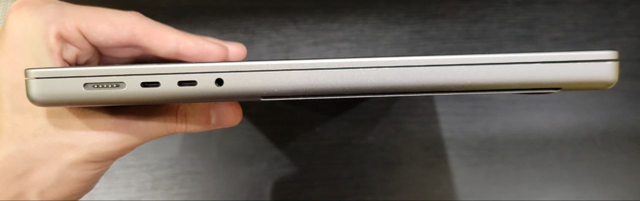 Apple MacBook Pro 16" (2021) M1 Pro 32/512GB Silver